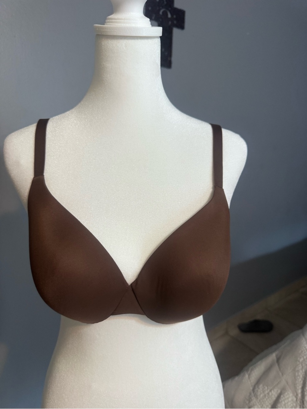 SKIMS Chocolate Brown Smooth Seamless Bra